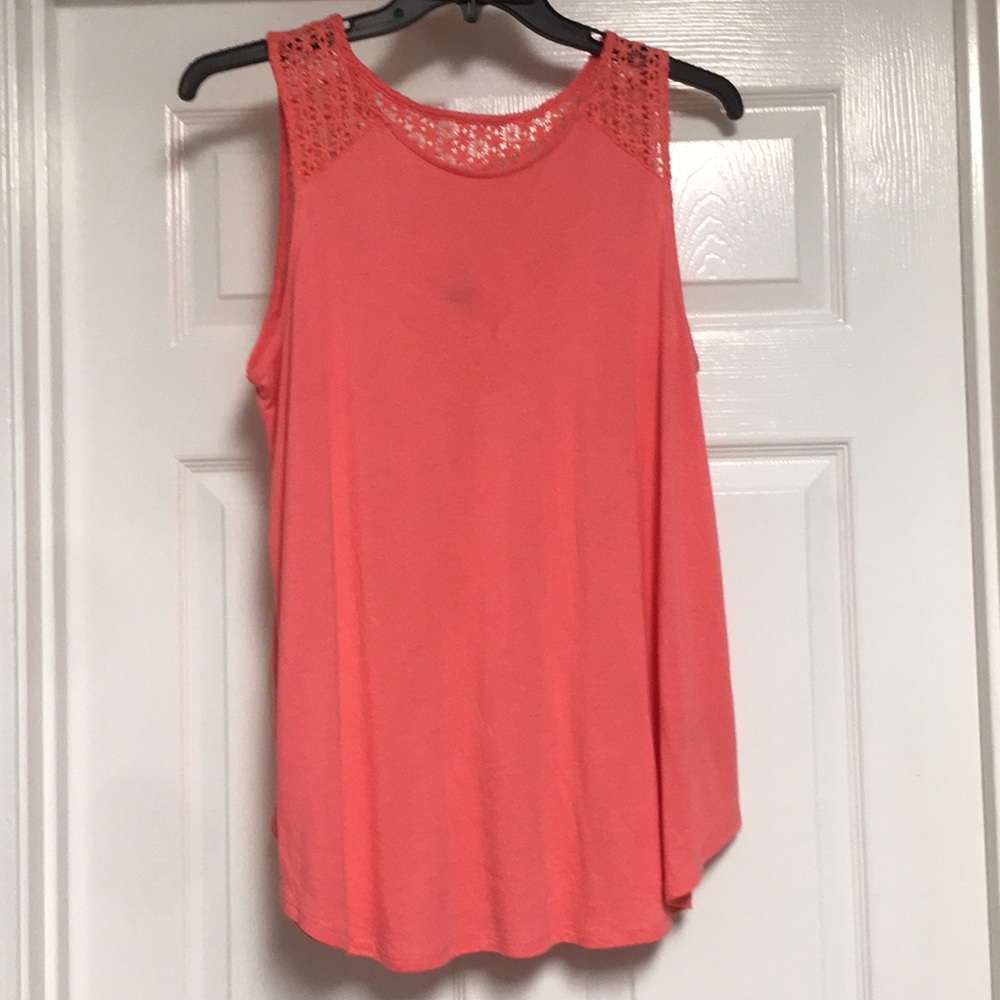 Old Navy tank